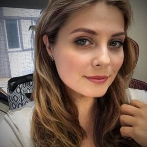 Meet your Posher, Andrada